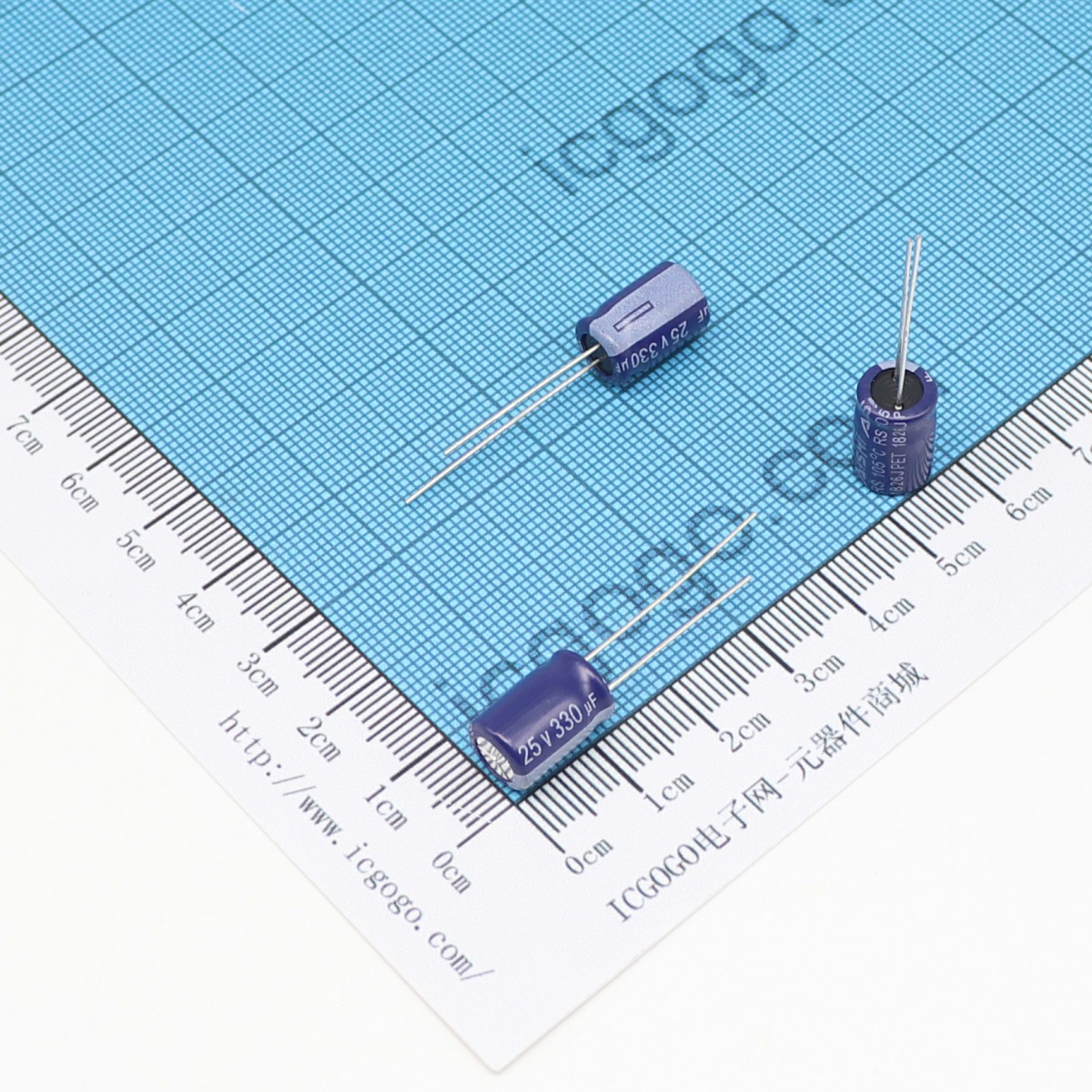 艾华 直插铝电解电容 330UF 25V φ 8*12 mm AiSHi ERS1EM331F12OT RS 长寿命 高波纹 低阻抗 ±20%